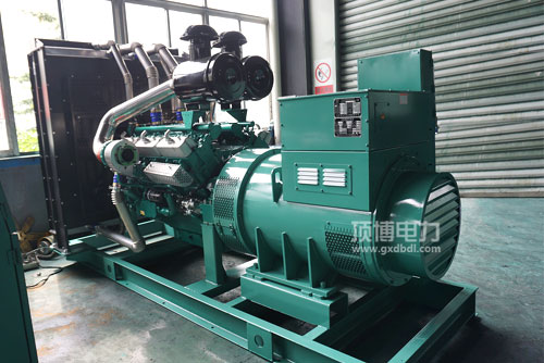 機油過多有哪幾種損害，應(yīng)加多少柴油發(fā)電機機油適宜？